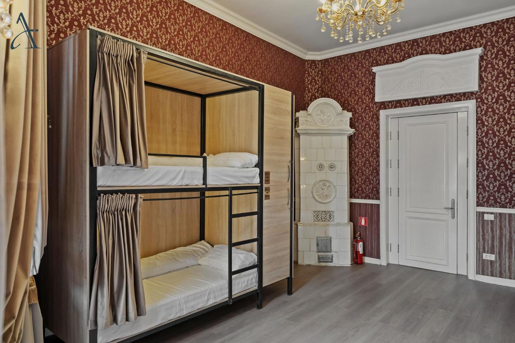 Ramana Garden Hostel - Self-Service Accommodation 布加勒斯特 外观 照片